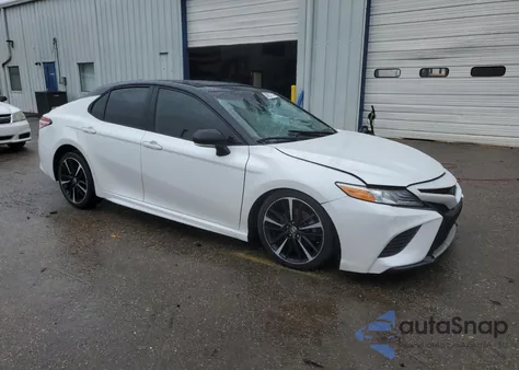 2020 Toyota Camry Xse z USA, uszkodzony, nr VIN 4T1K61AK8LU361353